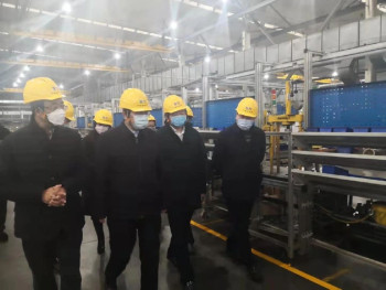 Thị trưởng Qiu Dongyao đến thăm Ninh Ba để nghiên cứu