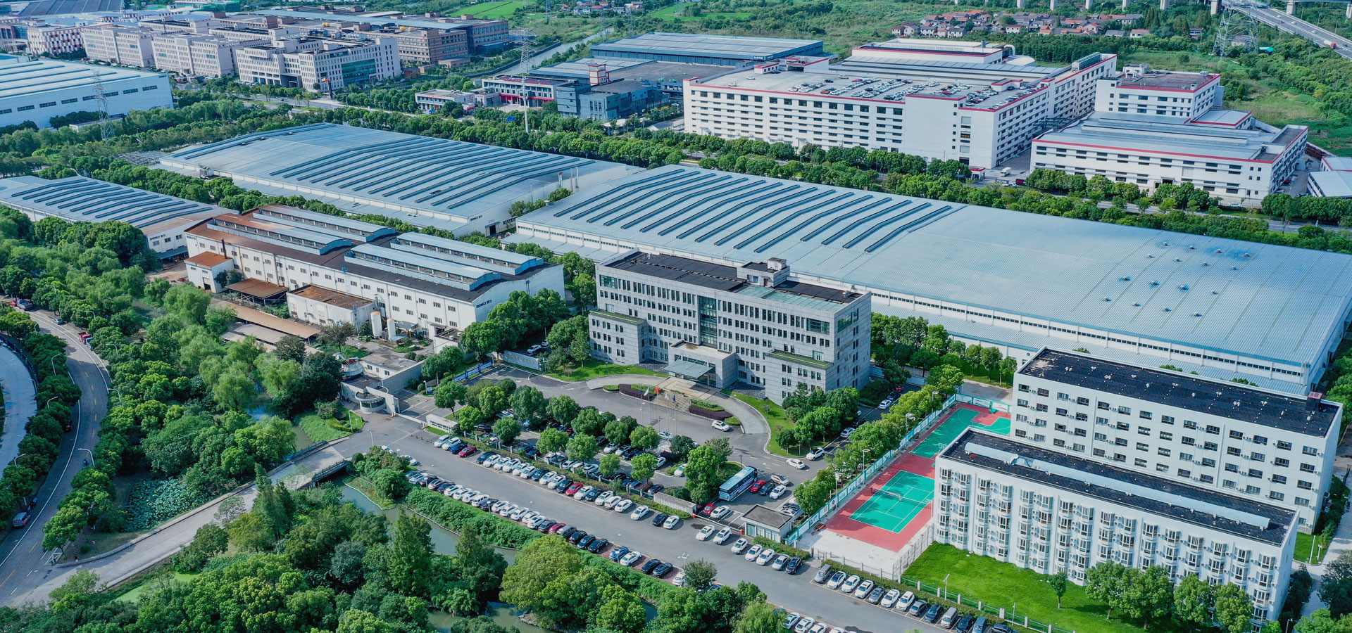 Hãy tham gia cùng chúng tôi